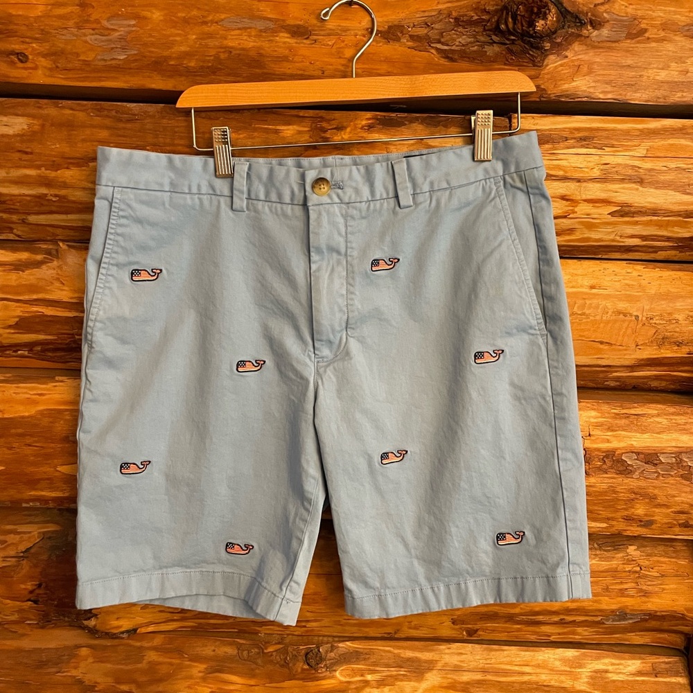 Vineyard Vines American Flag Whale Breaker 9” Short